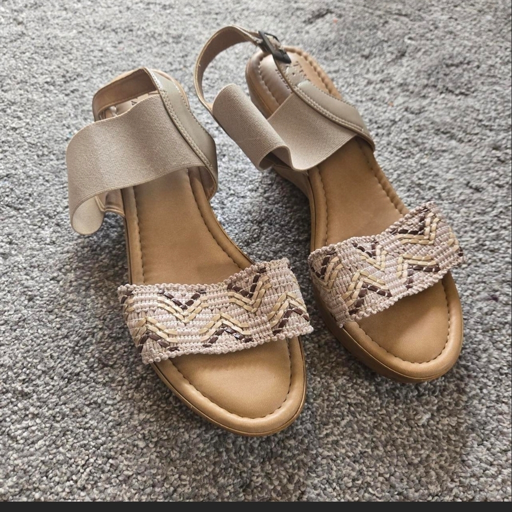 Easy Street Italian Made Sandals